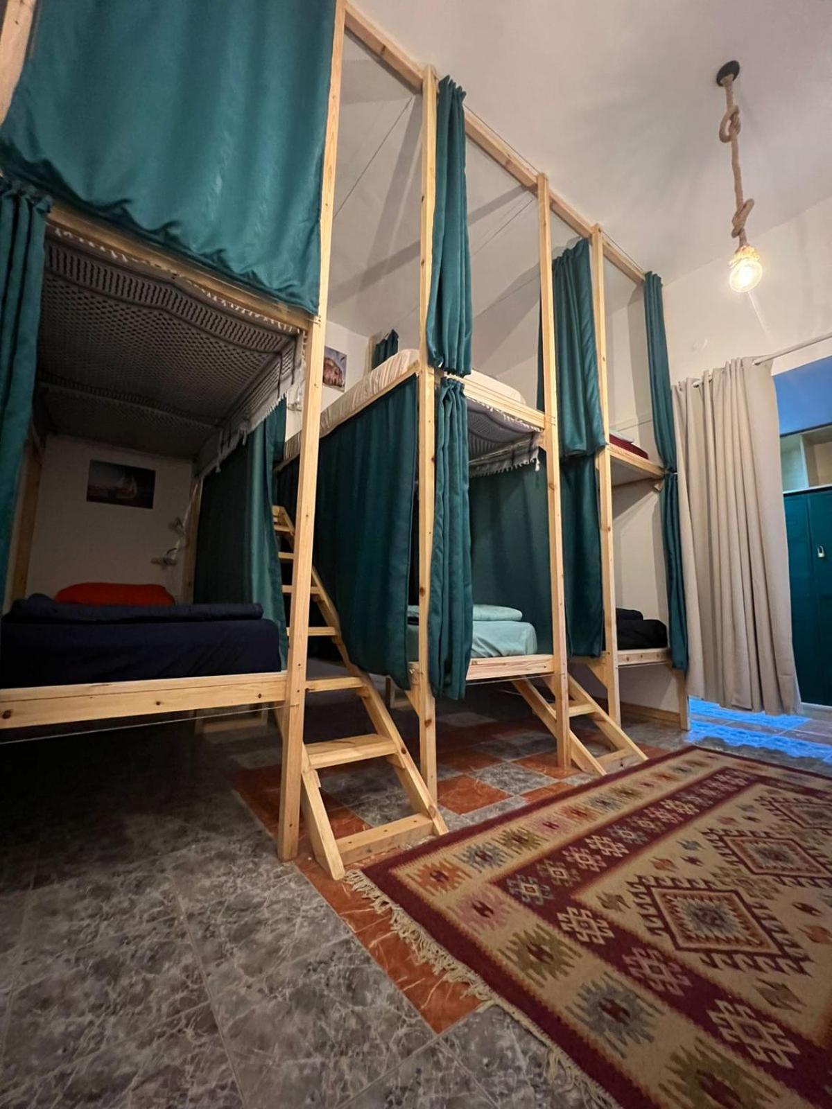 Mango Haus Hostel Άκαμπα Εξωτερικό φωτογραφία