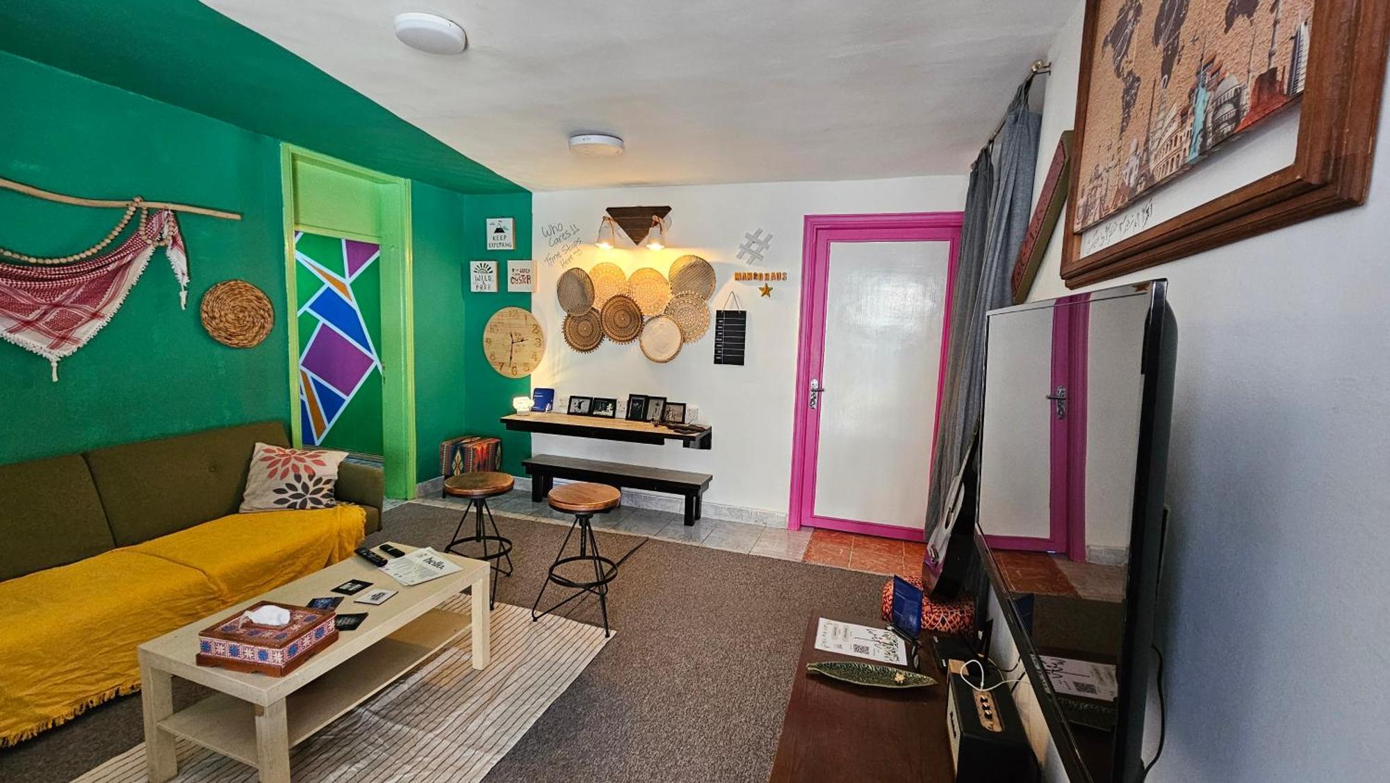 Mango Haus Hostel Άκαμπα Εξωτερικό φωτογραφία